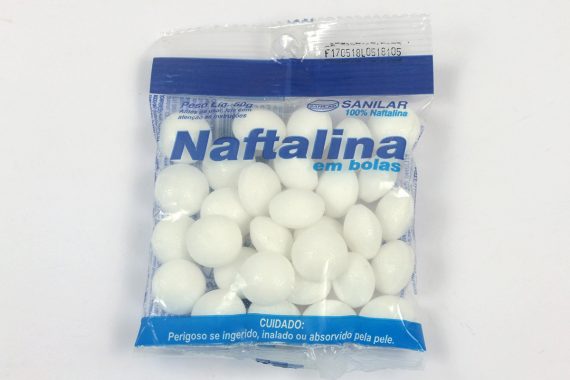 Naftalina-em-bolas